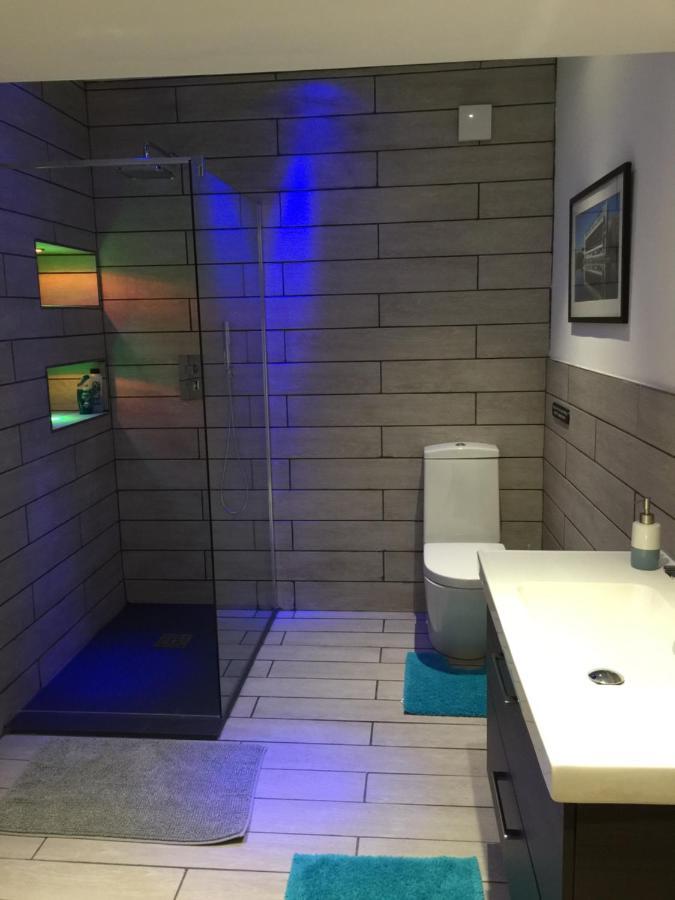 Vollie House With Hot Tub, Sauna & Log Burner Penpont Exterior foto
